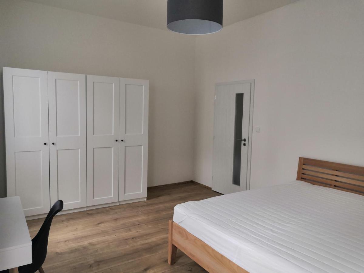 Znojmo Apartmany Екстериор снимка