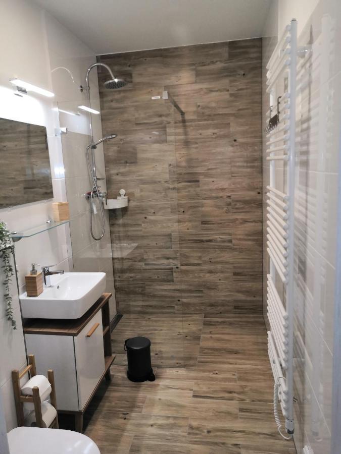 Znojmo Apartmany Екстериор снимка