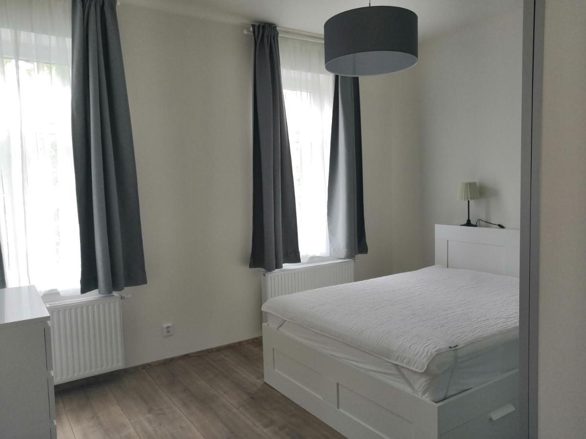 Znojmo Apartmany Екстериор снимка