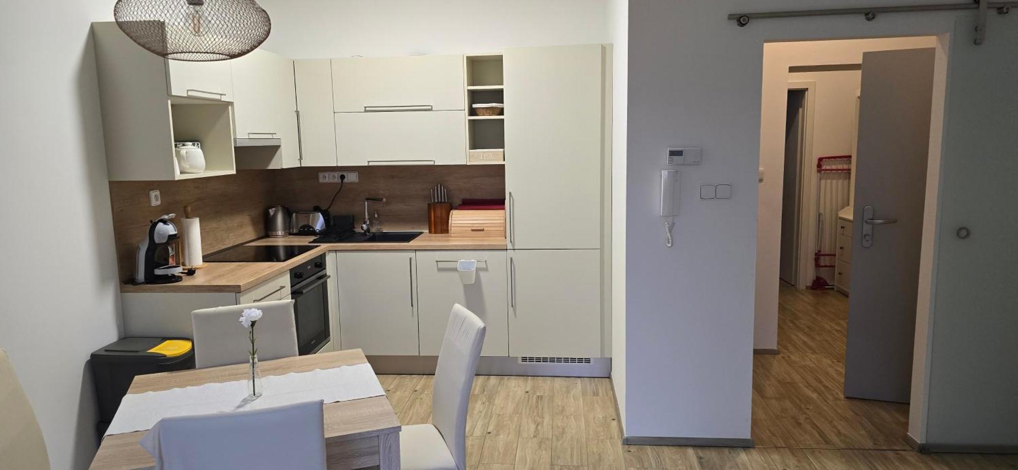 Znojmo Apartmany Екстериор снимка